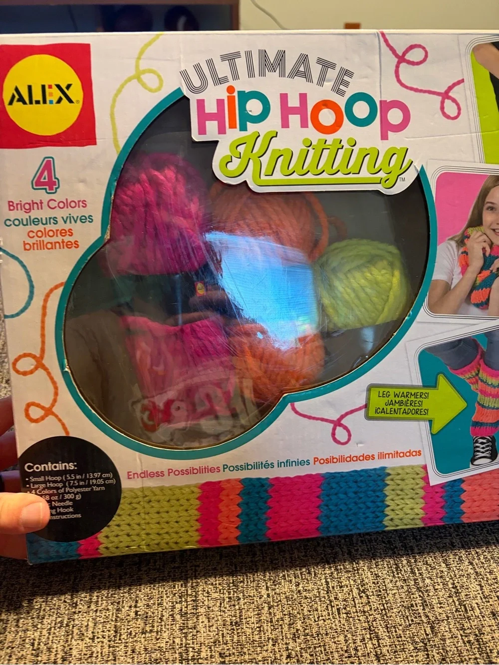 Alex Ultimare hip hoop knitting